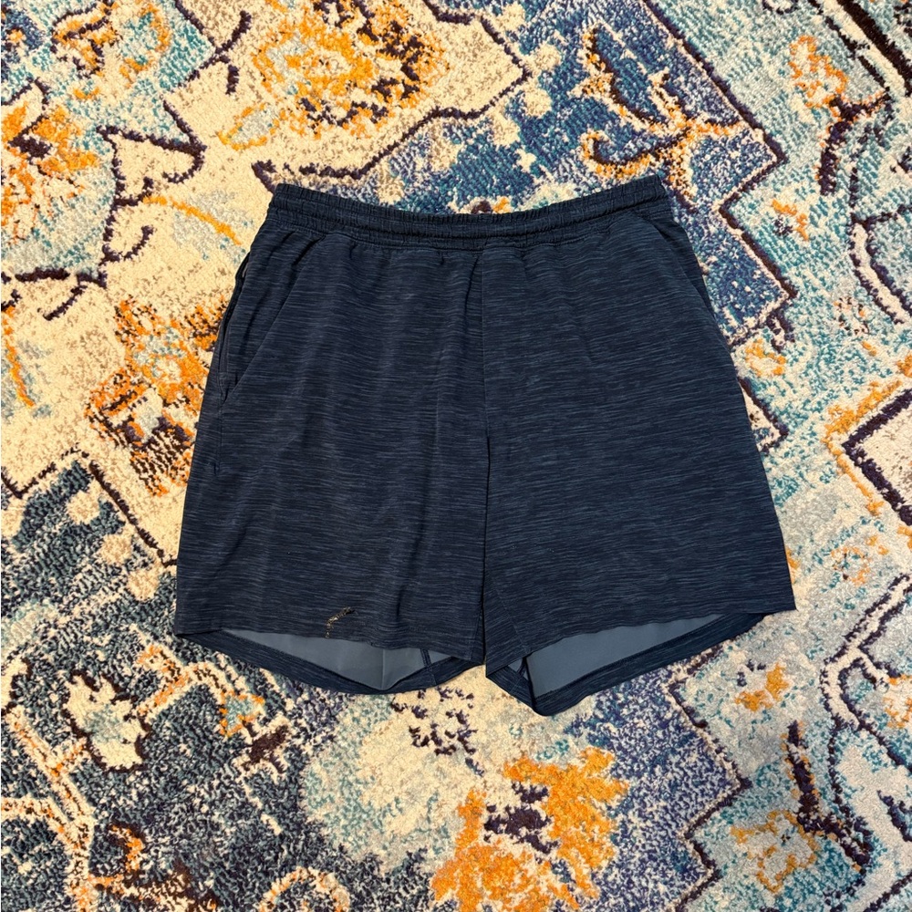 Men’s Lululemon pacebreaker shorts, 7” lined, size large